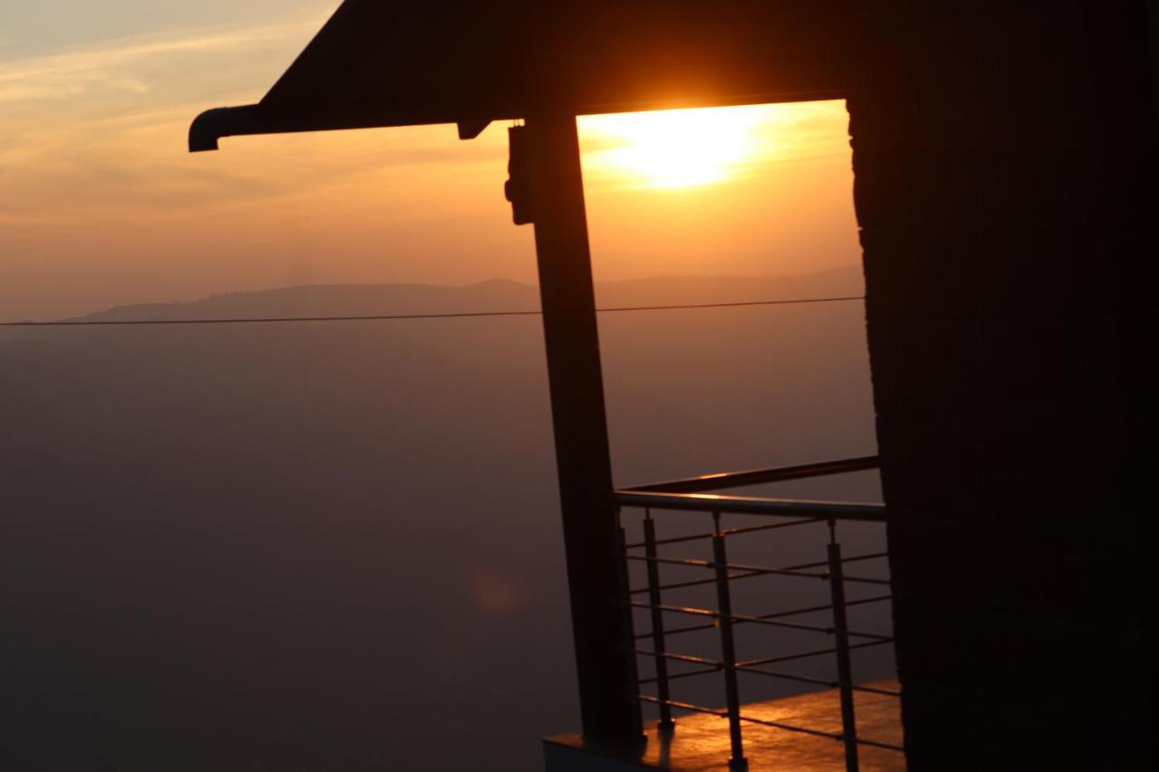 Forest Sunrise Villa 3Bhk Mahābaleshwar Εξωτερικό φωτογραφία